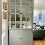 בית נופש Charming House In Near And Town