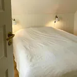Charming House In Near And Town בית נופש סקאגן
