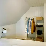 Charming House In Near And Town בית נופש *