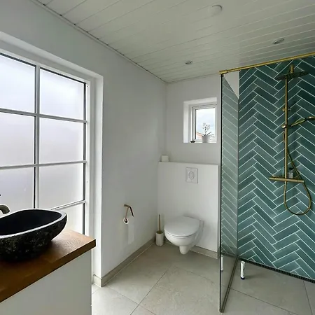 Charming House In Near And Town Casa de Férias